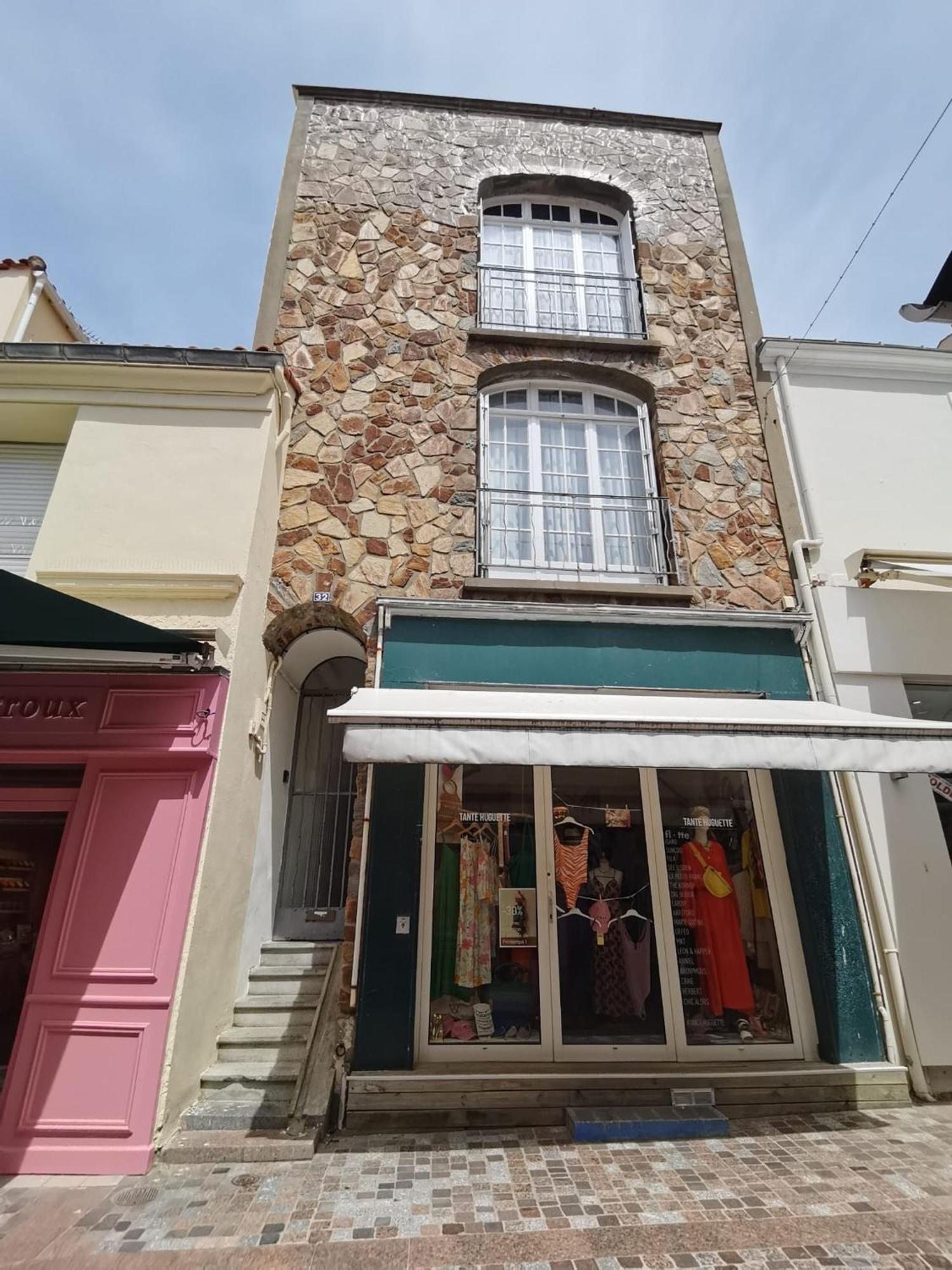 Plein Centre Maison Appartement 100 M De La Plage 150 M Du Port لي سابلِ دولونْ المظهر الخارجي الصورة